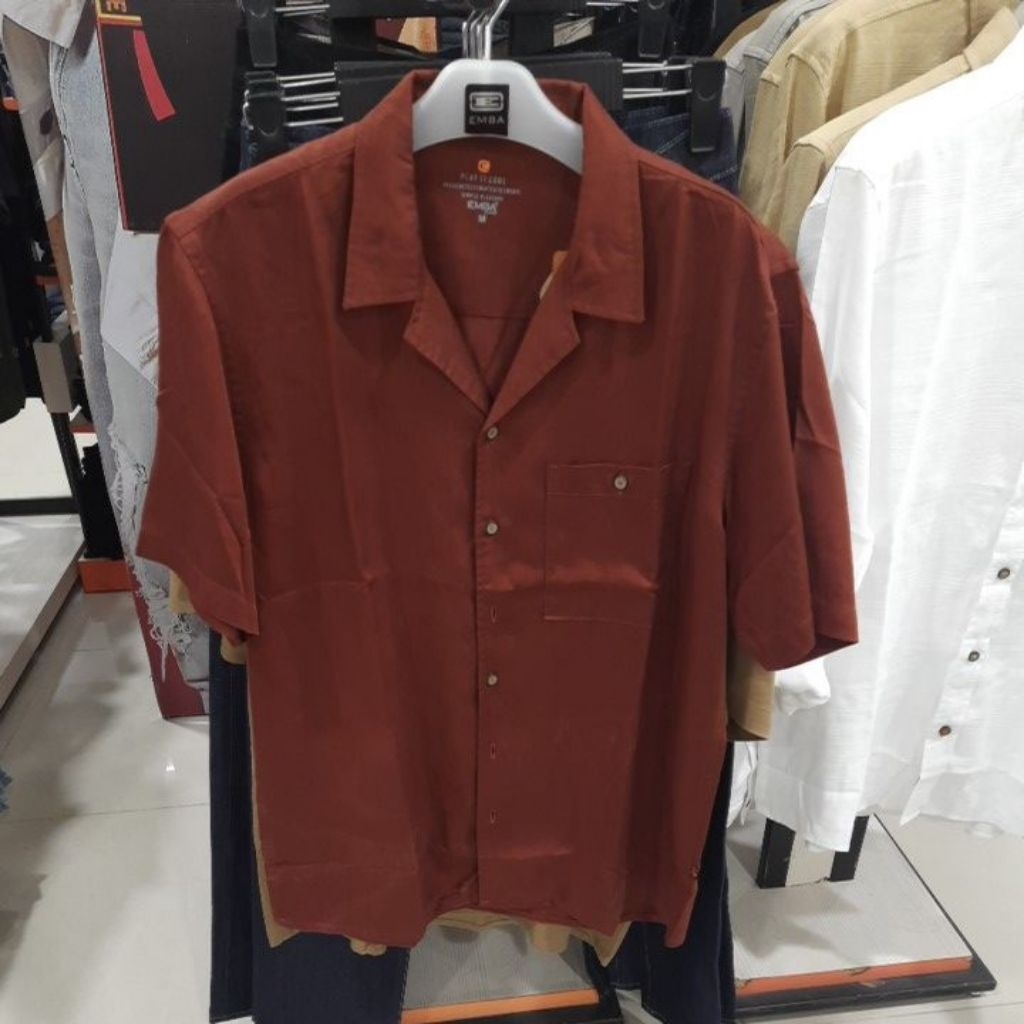 EMBA JEANS KEMEJA PENDEK PRIA SANTAI BAHAN HALUS ORIGINAL MATAHARI