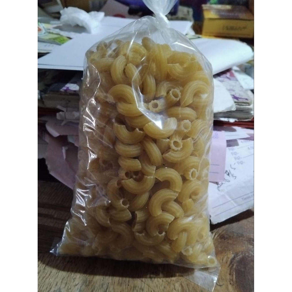 

Makaroni curah, makaroni makanan, makaroni serbaguna