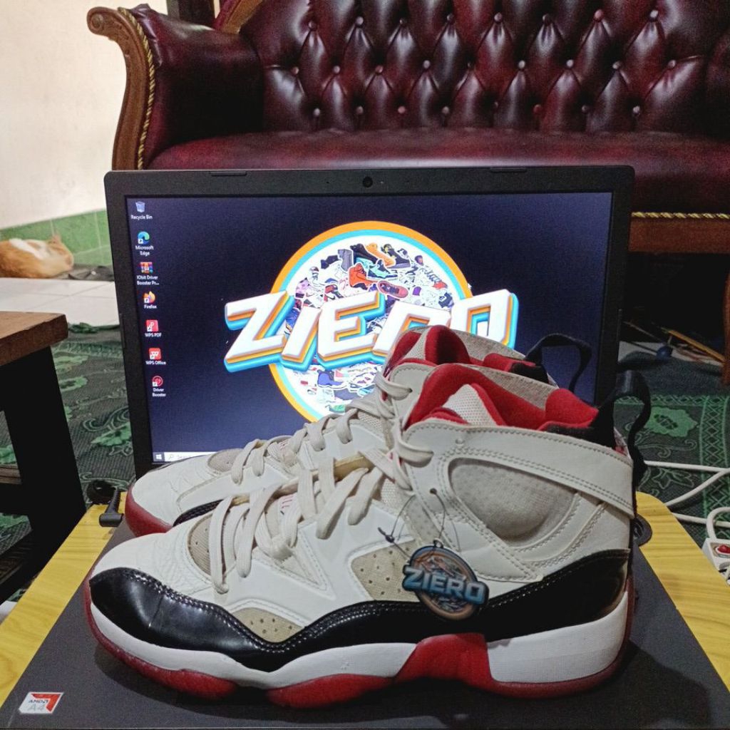 ziero sepatu basket second pria size 43