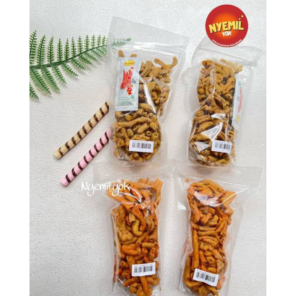 

Kripik Usus Ayam Crispy Pedas Daun Jeruk/Snack/Cemilan/Lauk Teman Nasi Endul & Bikin Nagih (100gram)