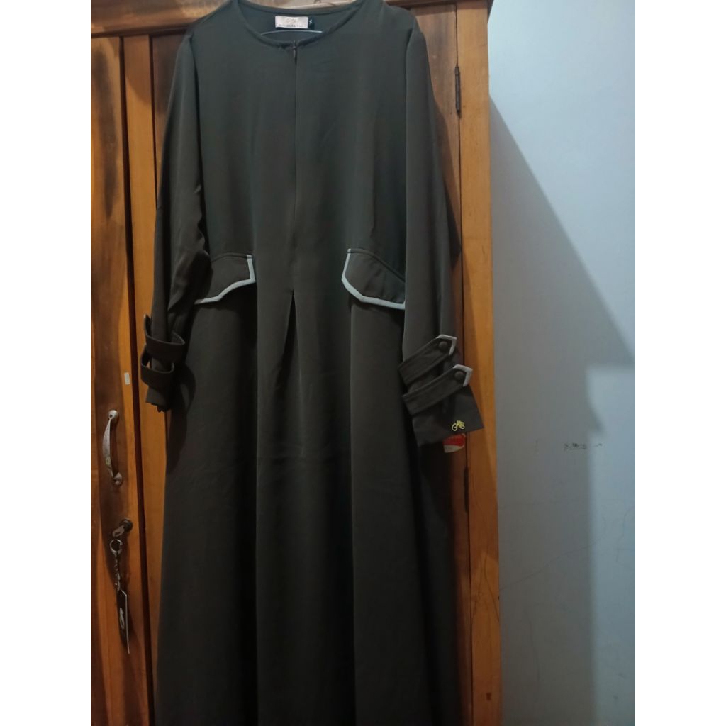 preloved plain alfi huraiyah