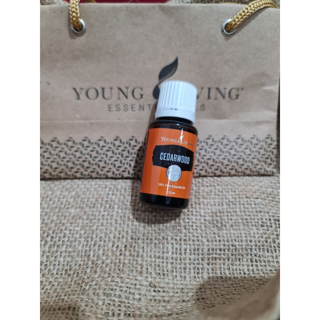 YOUNG LIVING 15ml CEDARWOOD essential oil
