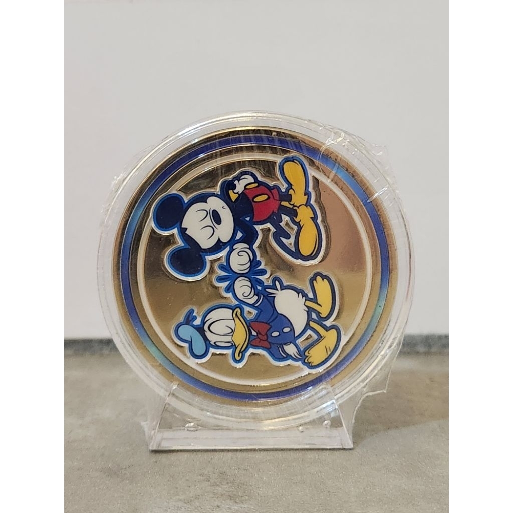 Donald Duck 90 Medal Original Disney