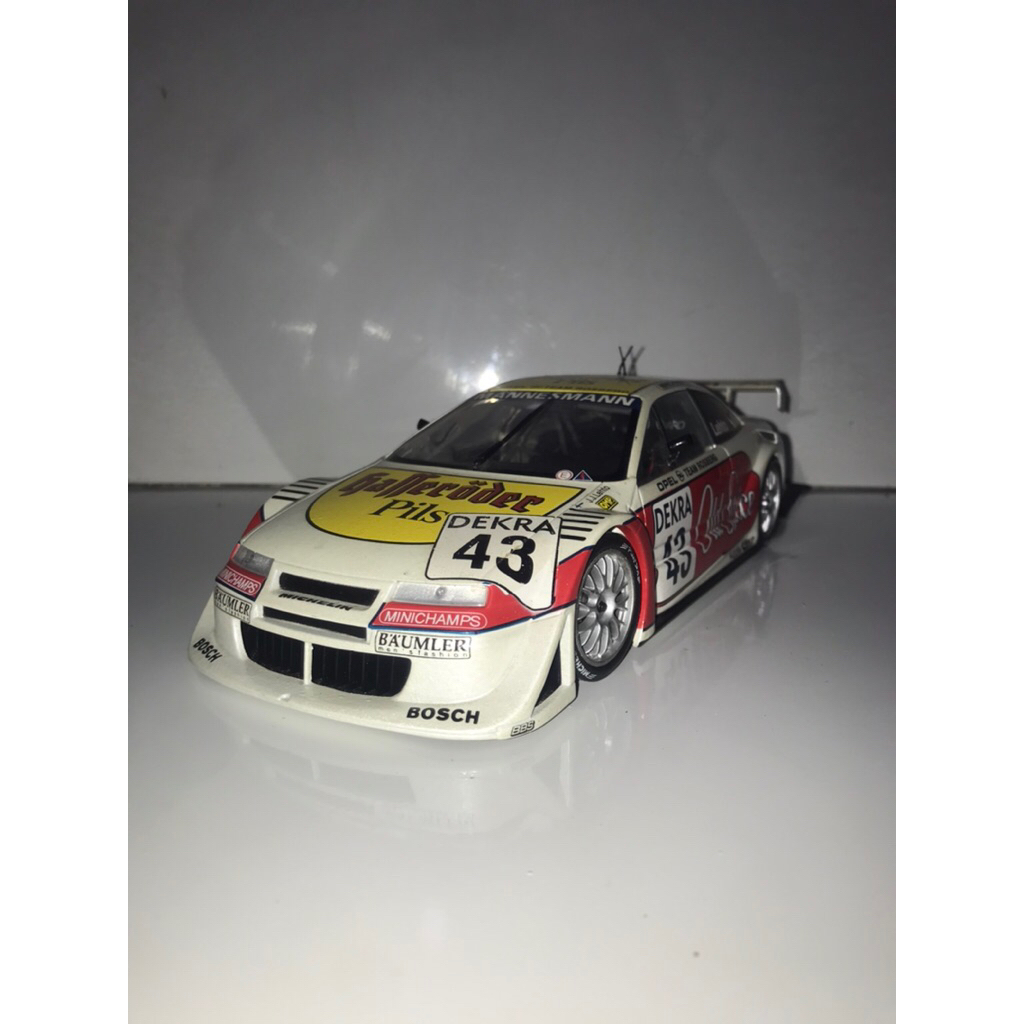 Diecast 1/18 opel calibra v6 itc 1996 UT MODELS
