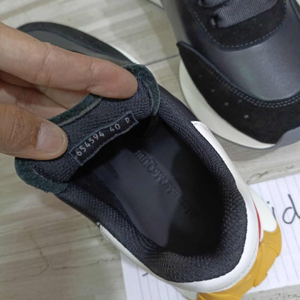 sepatu pria sneaker wedges cowok McQueen