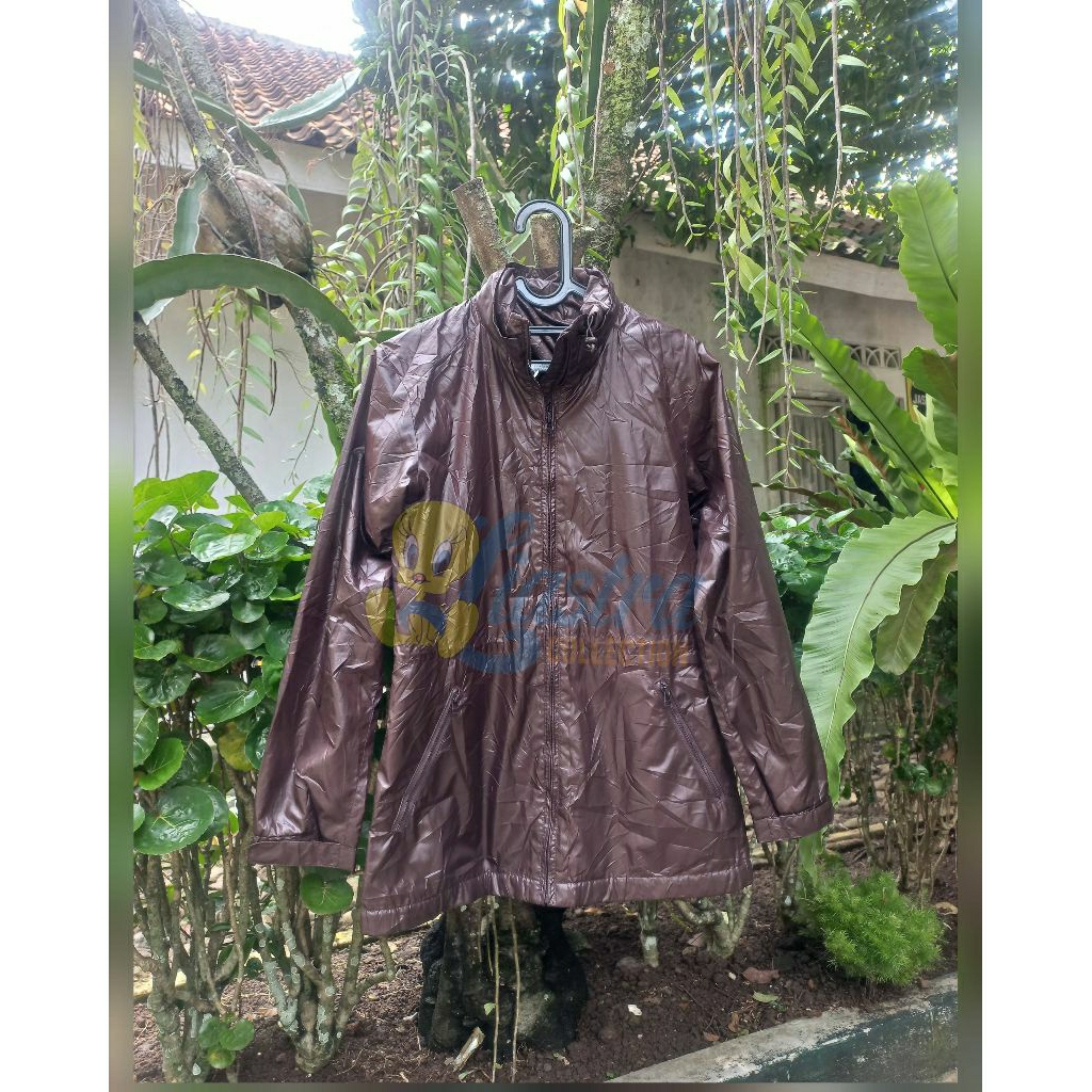 UNIQLO Outdoor Preloved