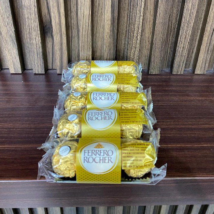

Coklat Ferrero Rocher 5 Pack coklat asli italy