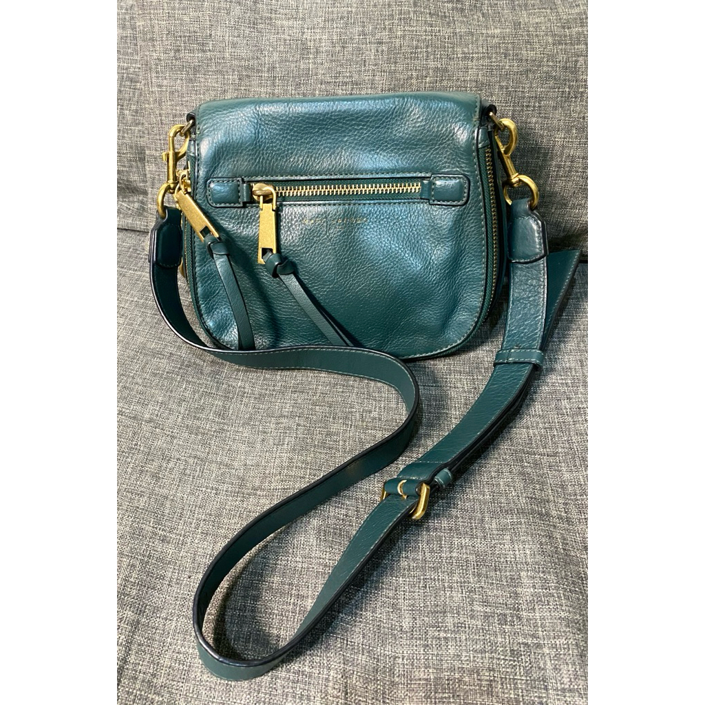 tas selempang kulit hijau botol