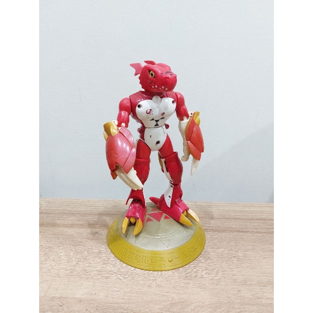 Digimon Figure Guilmon Girumon Digivolving Dukemon Gallantmon Bandai