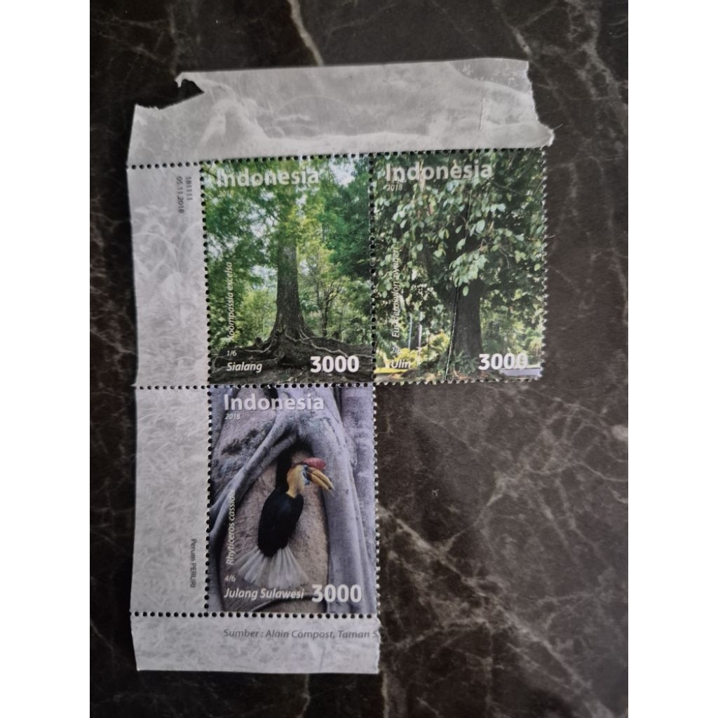 

tiga perangko indonesia