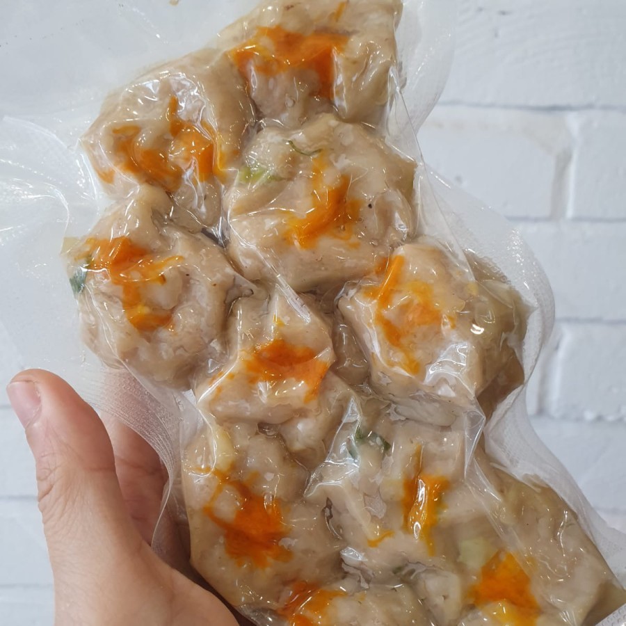 

Siomay Ayam + Udang Petit Four