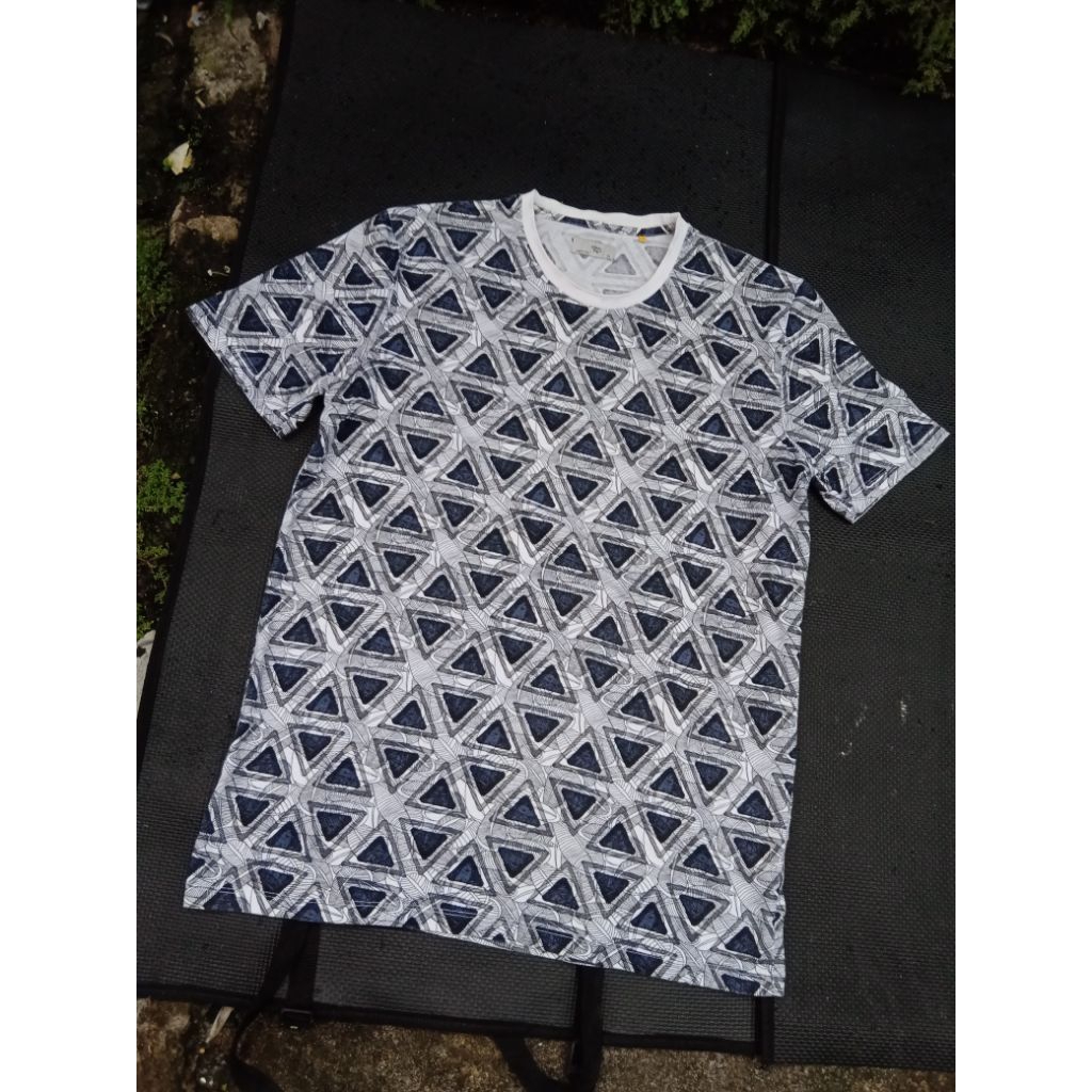 Kaos mens top original