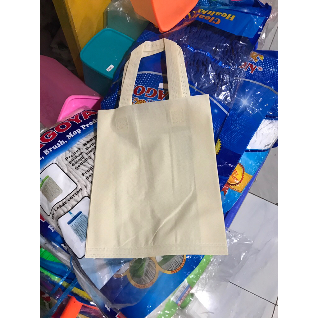 

TAS SPUNBOND HANDLE BOX PRESS BERBAGAI UKURAN