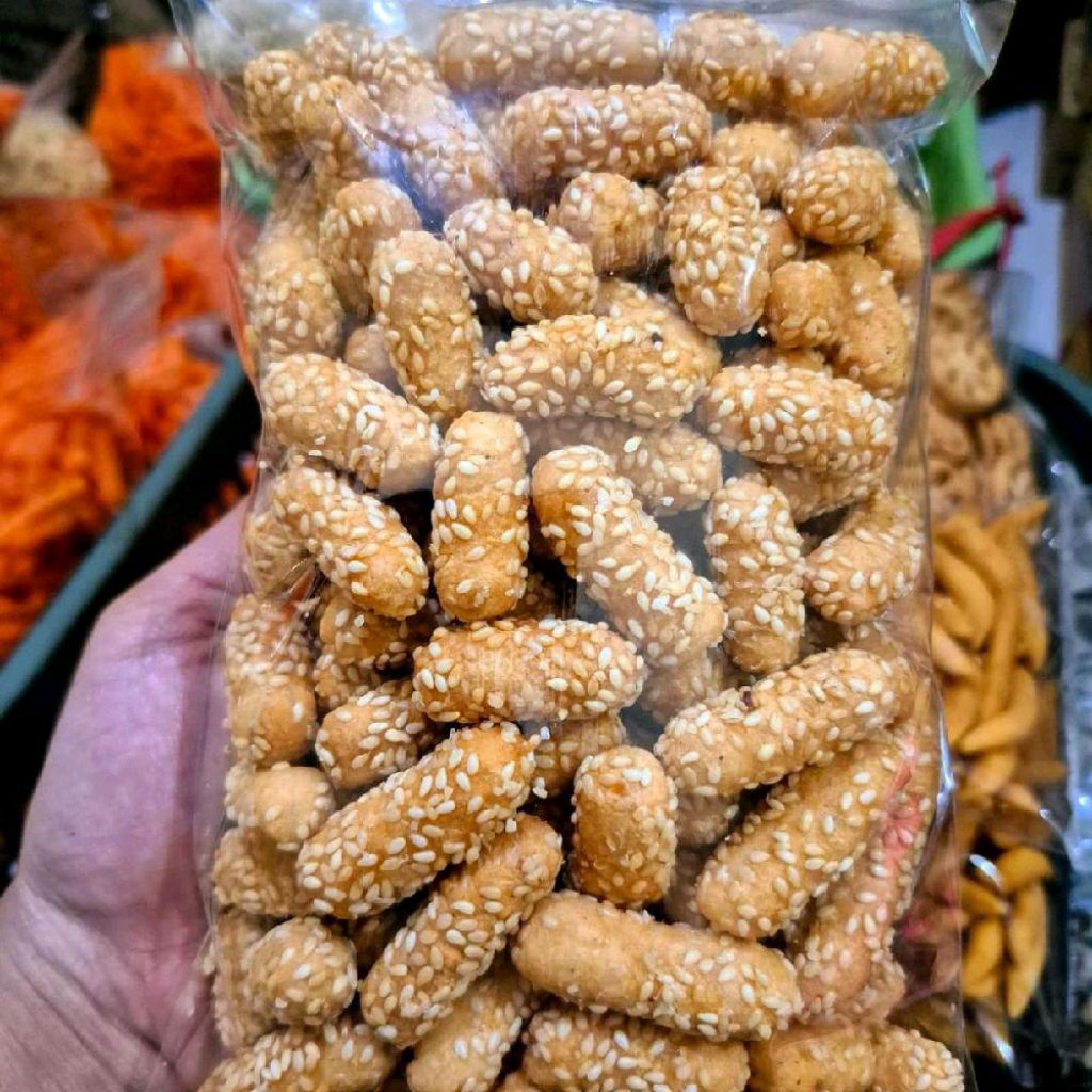 

KECIPUT KETAN SPECIAL 250GR RENYAH ENAK LEZAT MAKANAN CEMILAN SNACK WIJEN