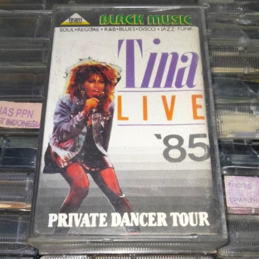 Kaset Tina Turner Live 85 Private Dancer Tour