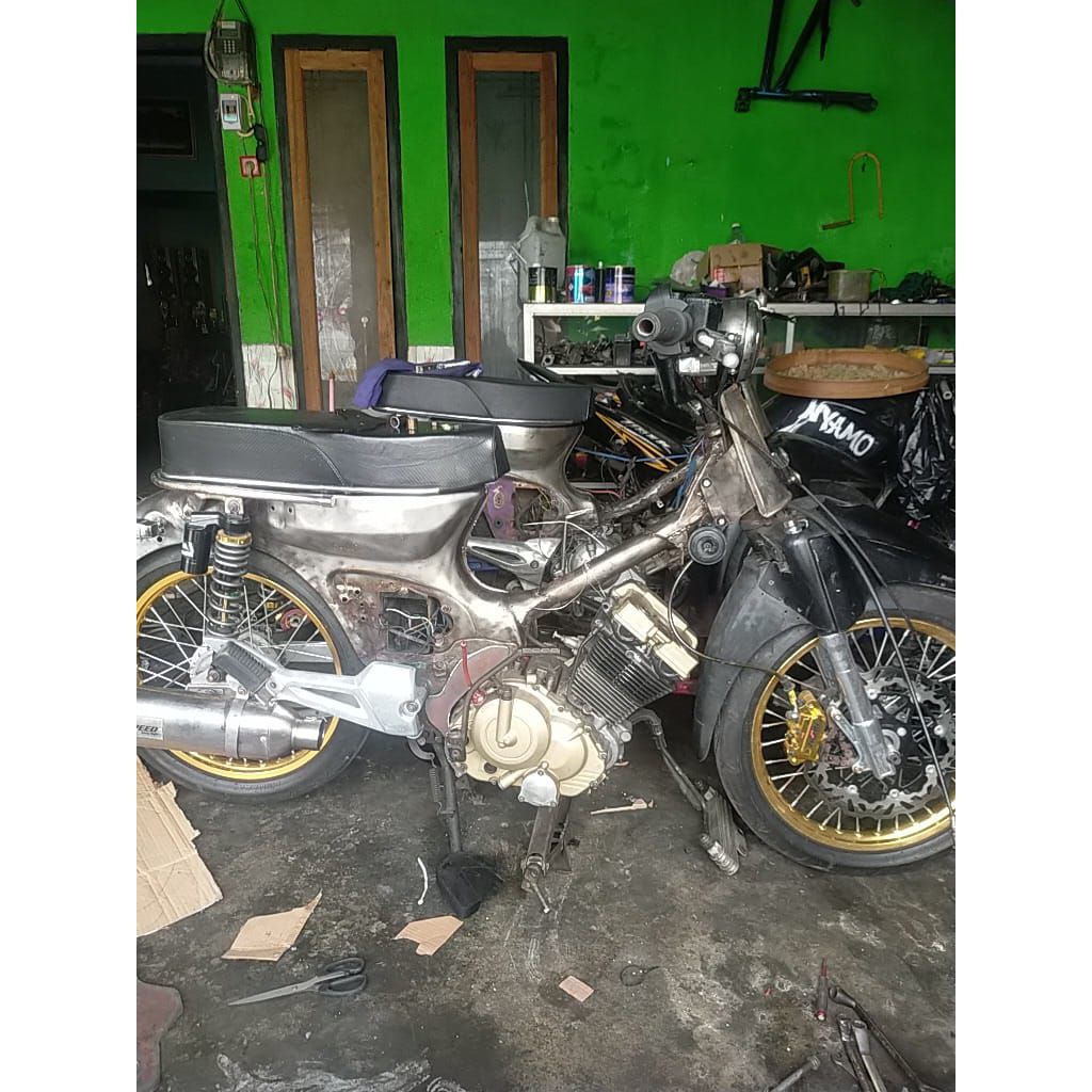 Braket mesin Fu pnp c70,Grand,Supra
