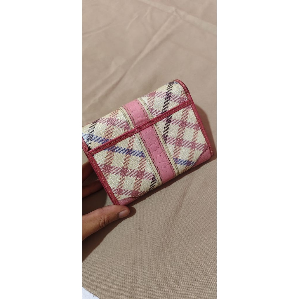 dompet lipat daks