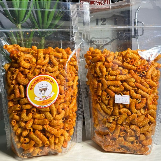 

MAKARONI NASGOR BALADO PEDAS MANIS 250GR UNCLE DREW