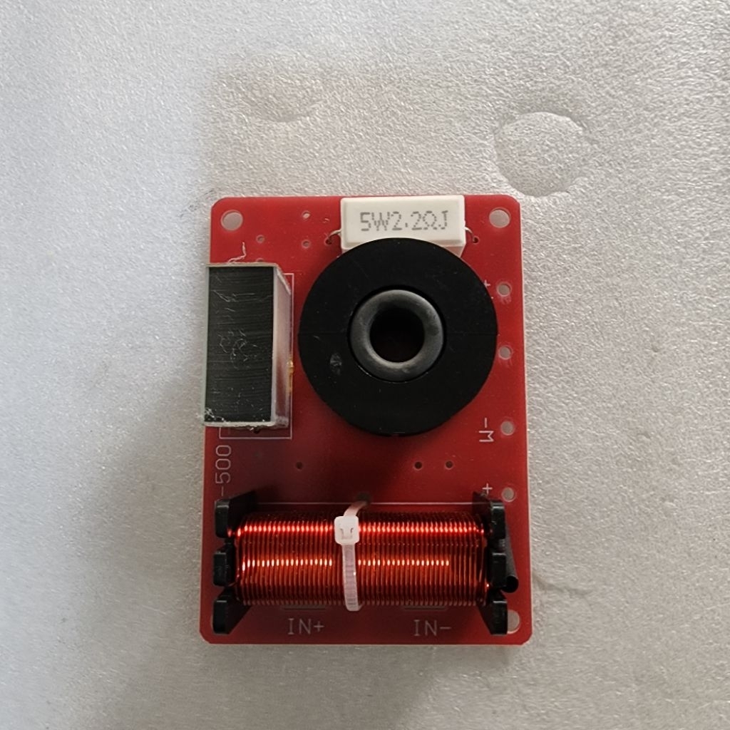 Crossover Pasif 2 Way F - 500 Crossover Pasif Professional 2 Way