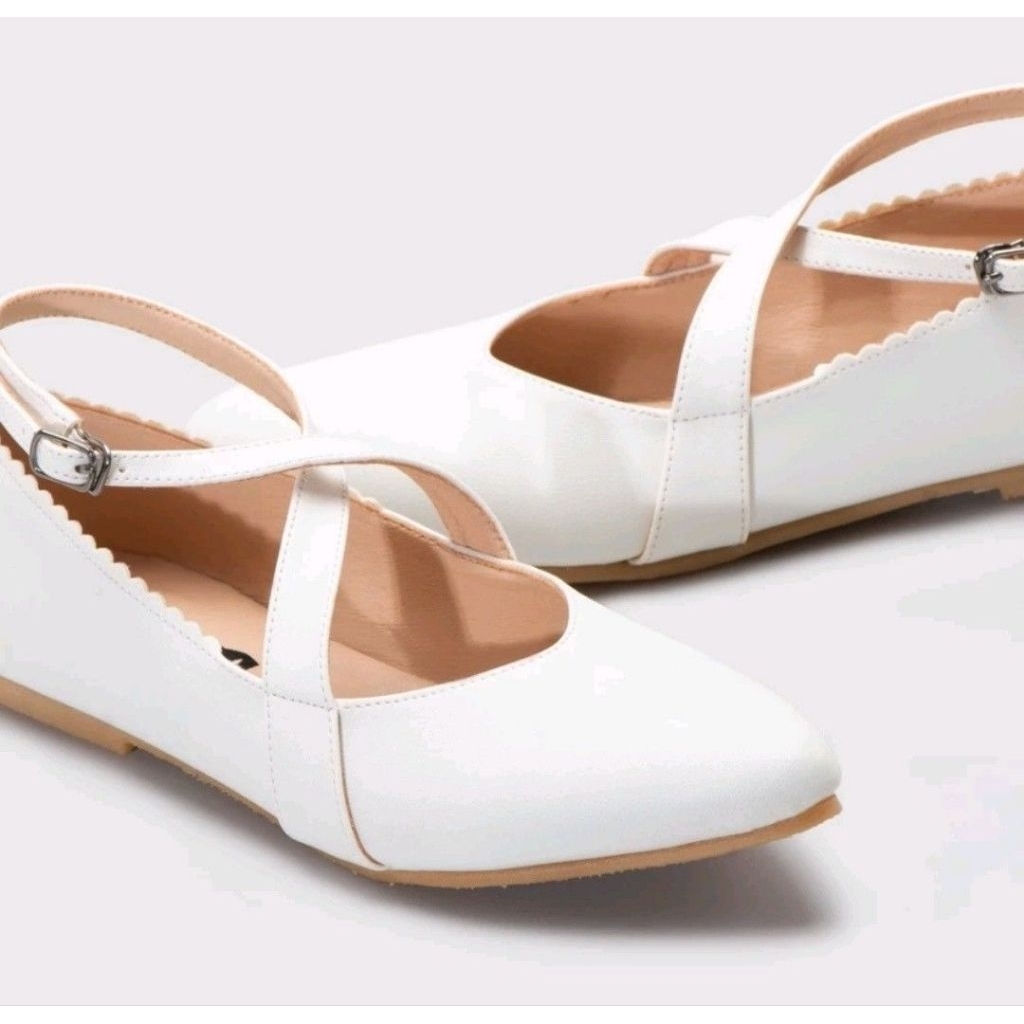 ADORABLE PROJECT WHITE SHOES