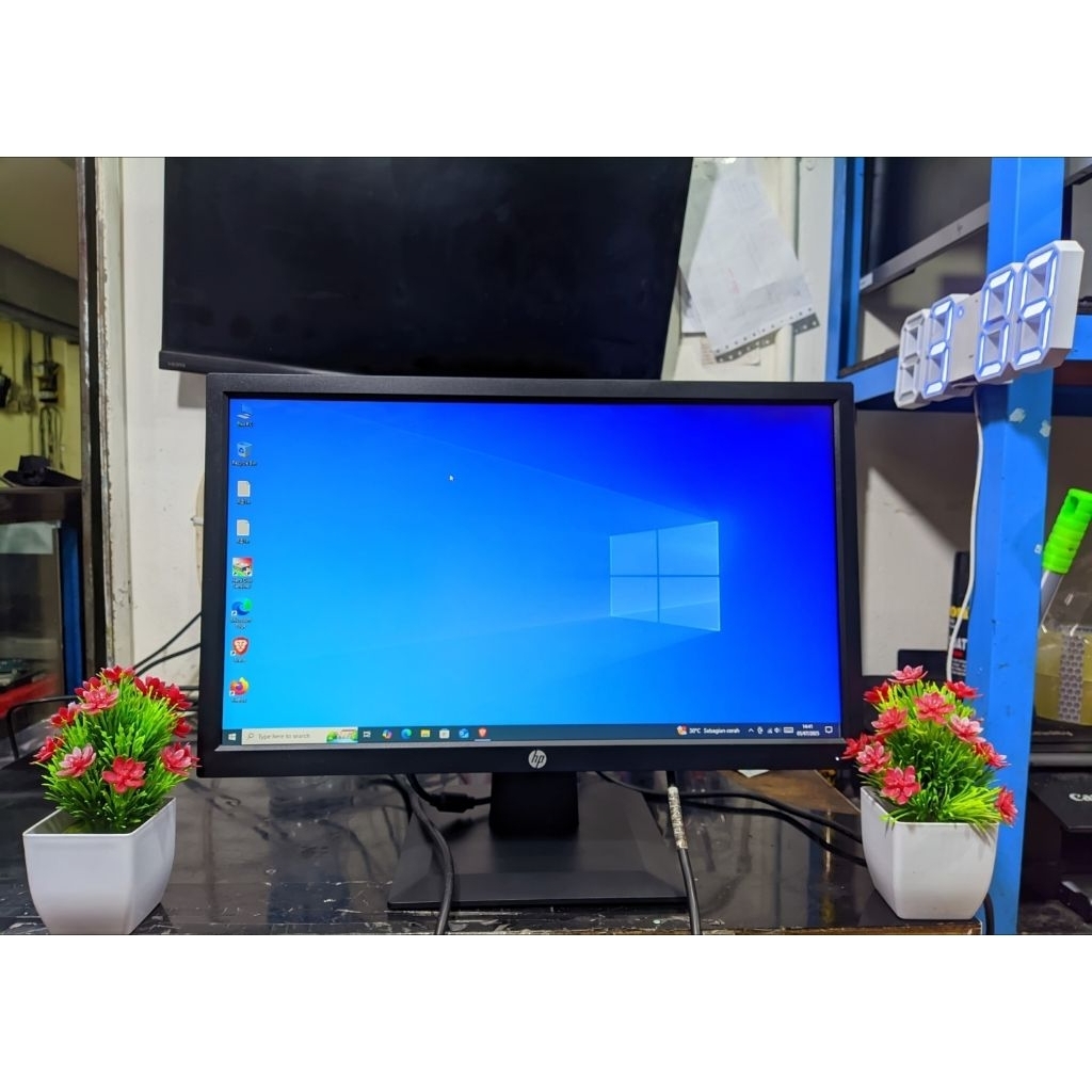 Monitor Led Hp P204v 20Inchi Wide Screen Hdmi Kondisi Good Banget
