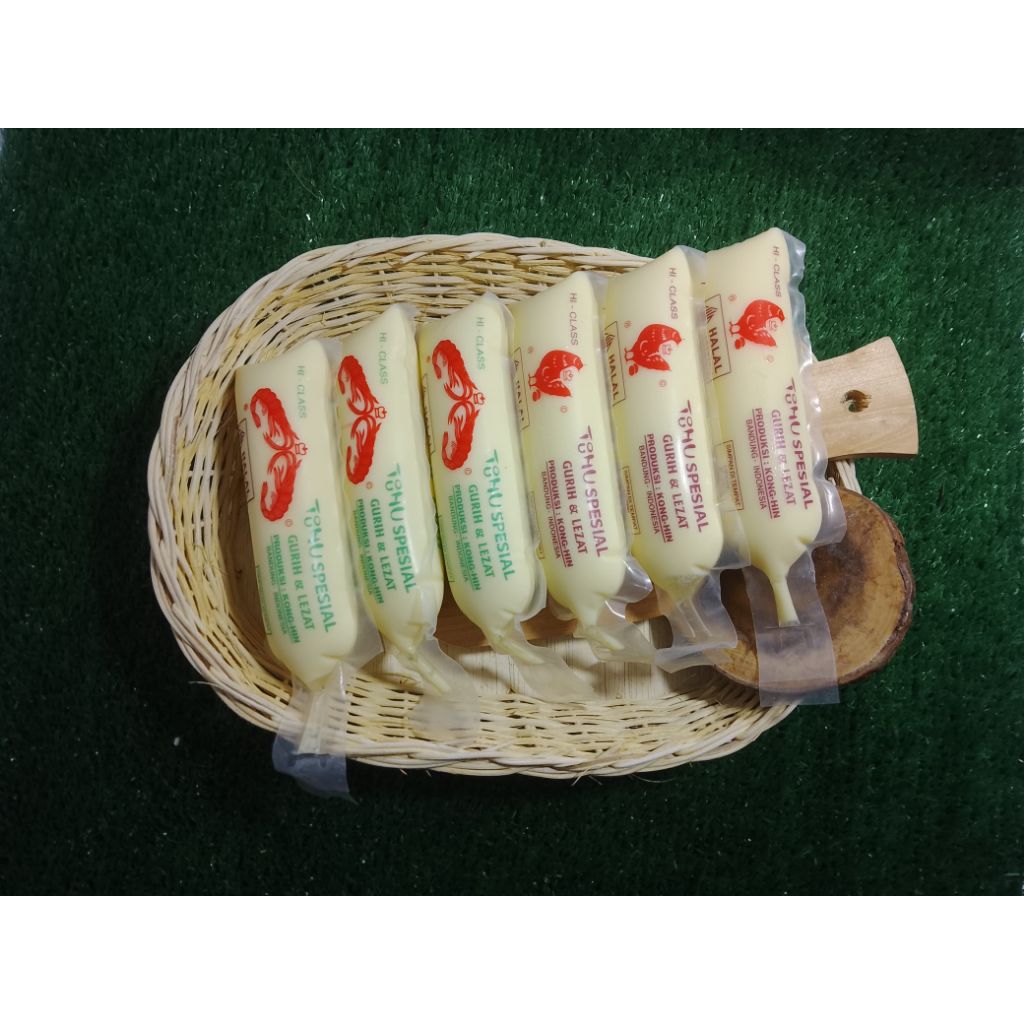 

KONGHIN TOFU JEPANG / TAHU SUTRA / TOFU JEPANG KONG HIN RASA UDANG 120 gr (Halal & Lezat)