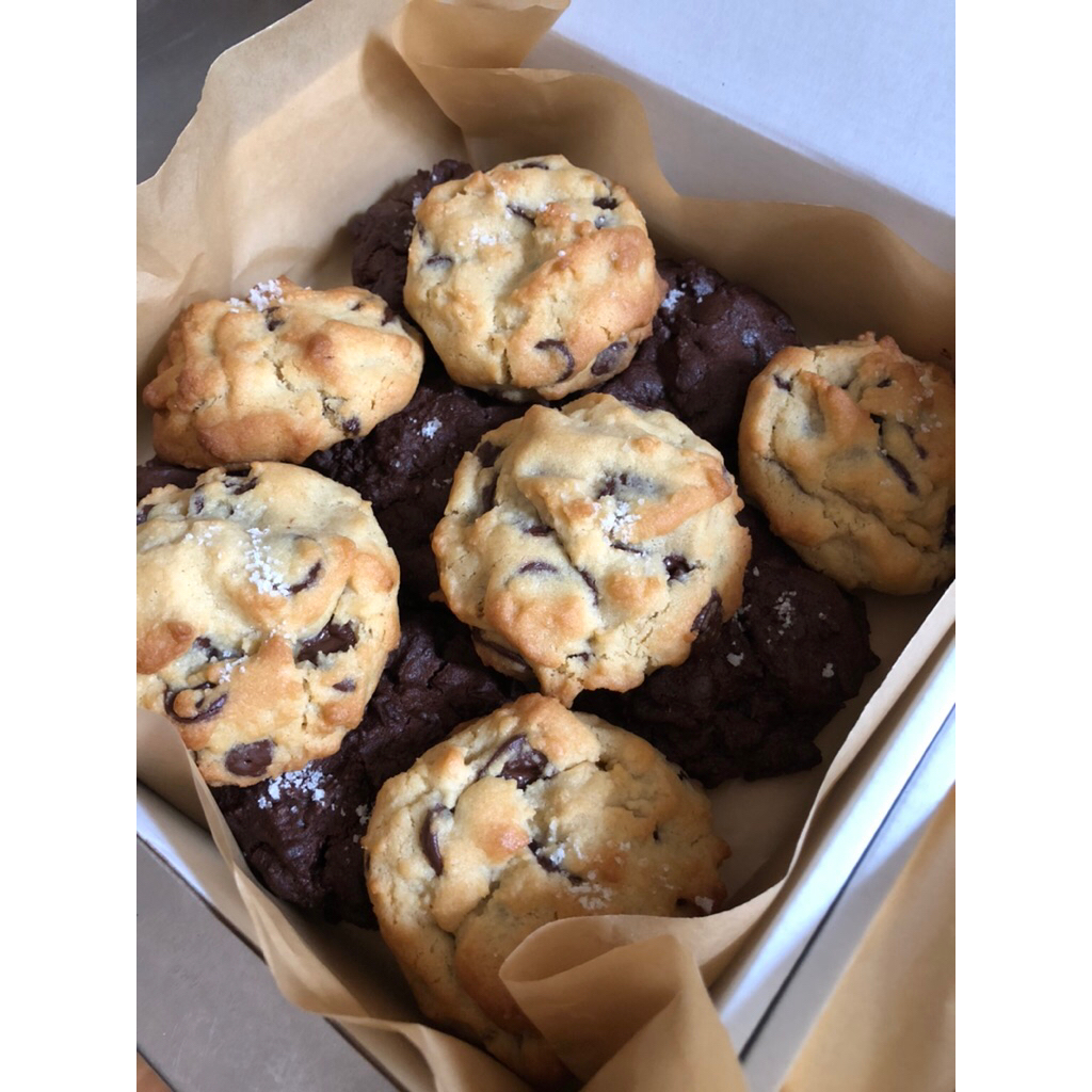 

Party Size Buttera Soft Cookies