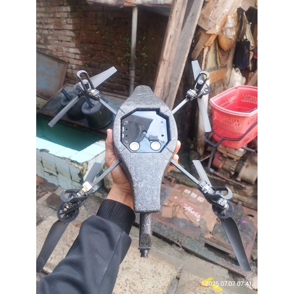 Parrot AR drone