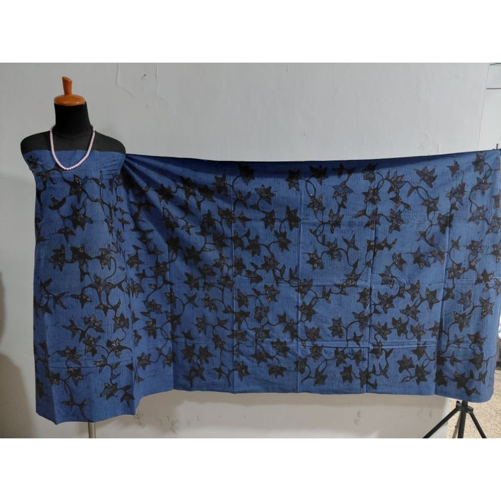 Molja Batik Kain Batik Tulis Motif Serat Kayu Katun Prisima