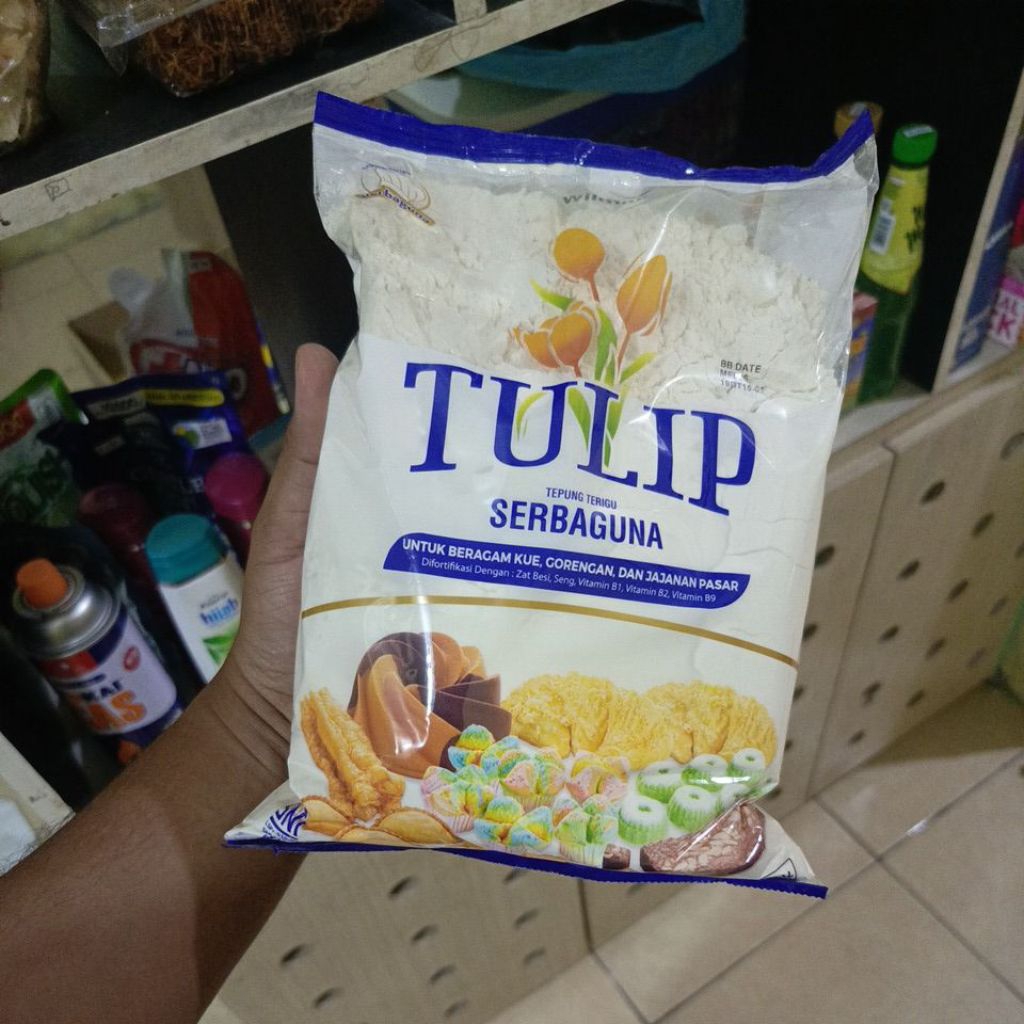 

Terigu TULIP 1kg