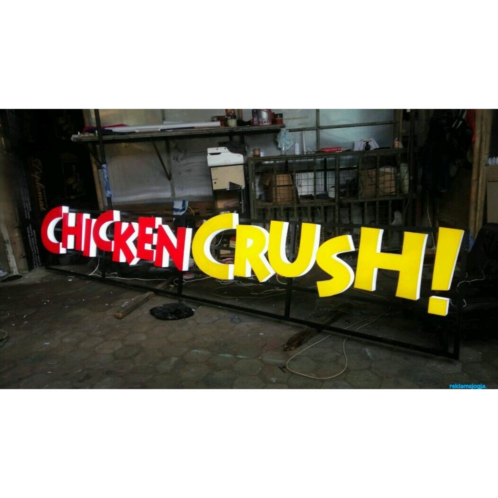 Huruf Timbul Akrilik Custom – Papan Nama Usaha / Kantor / Cafe. Huruf Timbul LED – Papan Nama Nyala 