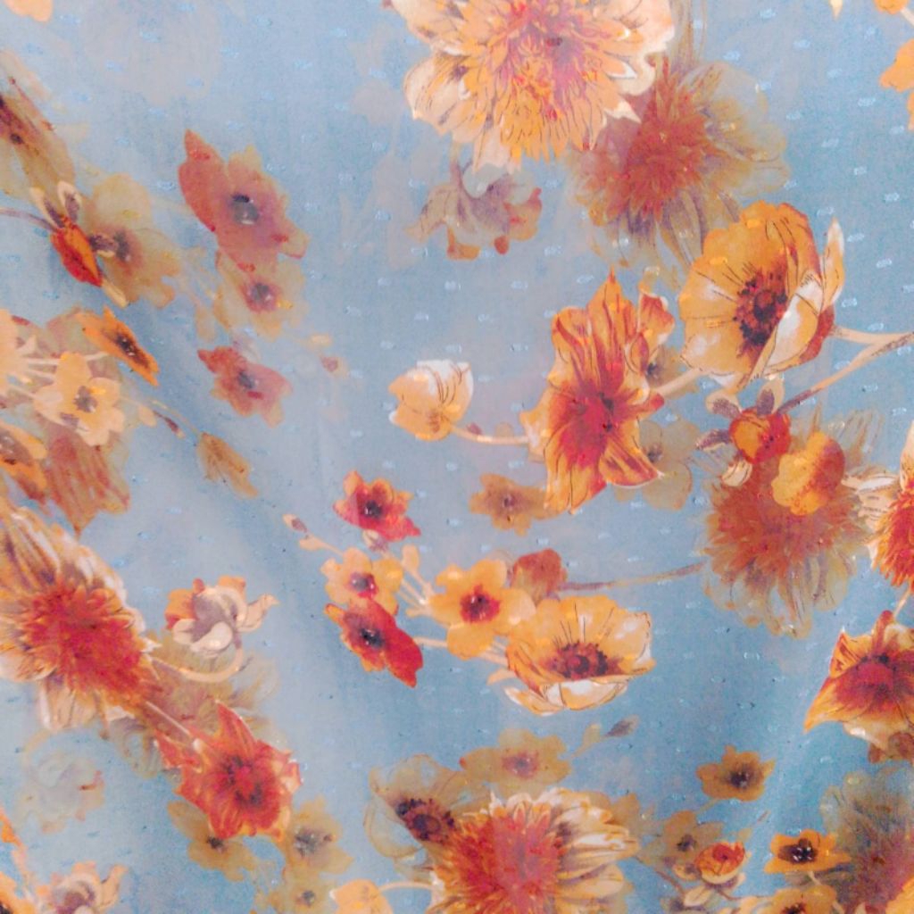 Kain Sifon Rubiah Motif Bunga timbul – Bahan Transparan & Jatuh untuk kebaya, Harga Per½ Meter