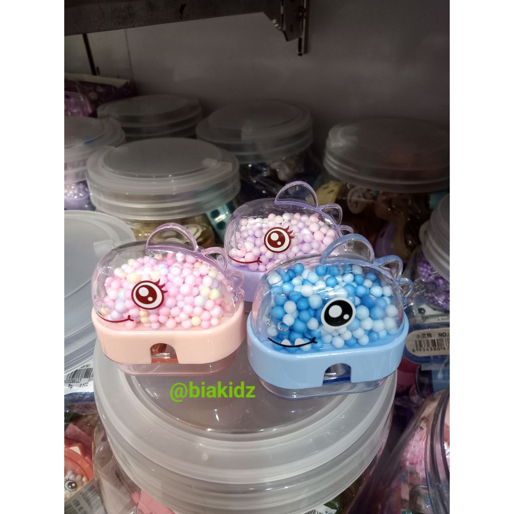 

Rautan pensil karakter