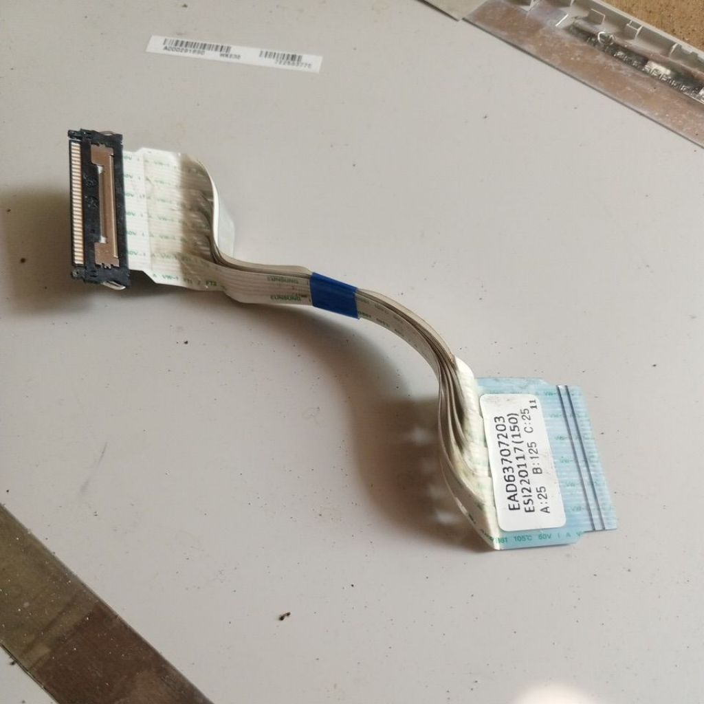 Fleksibel TV LG 24TL520V