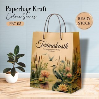 

Paper Bag Motif Full Colour PBC 05 - Paperbag Souvenir Ready Stock Normal Murah - Ultah/Hajatan