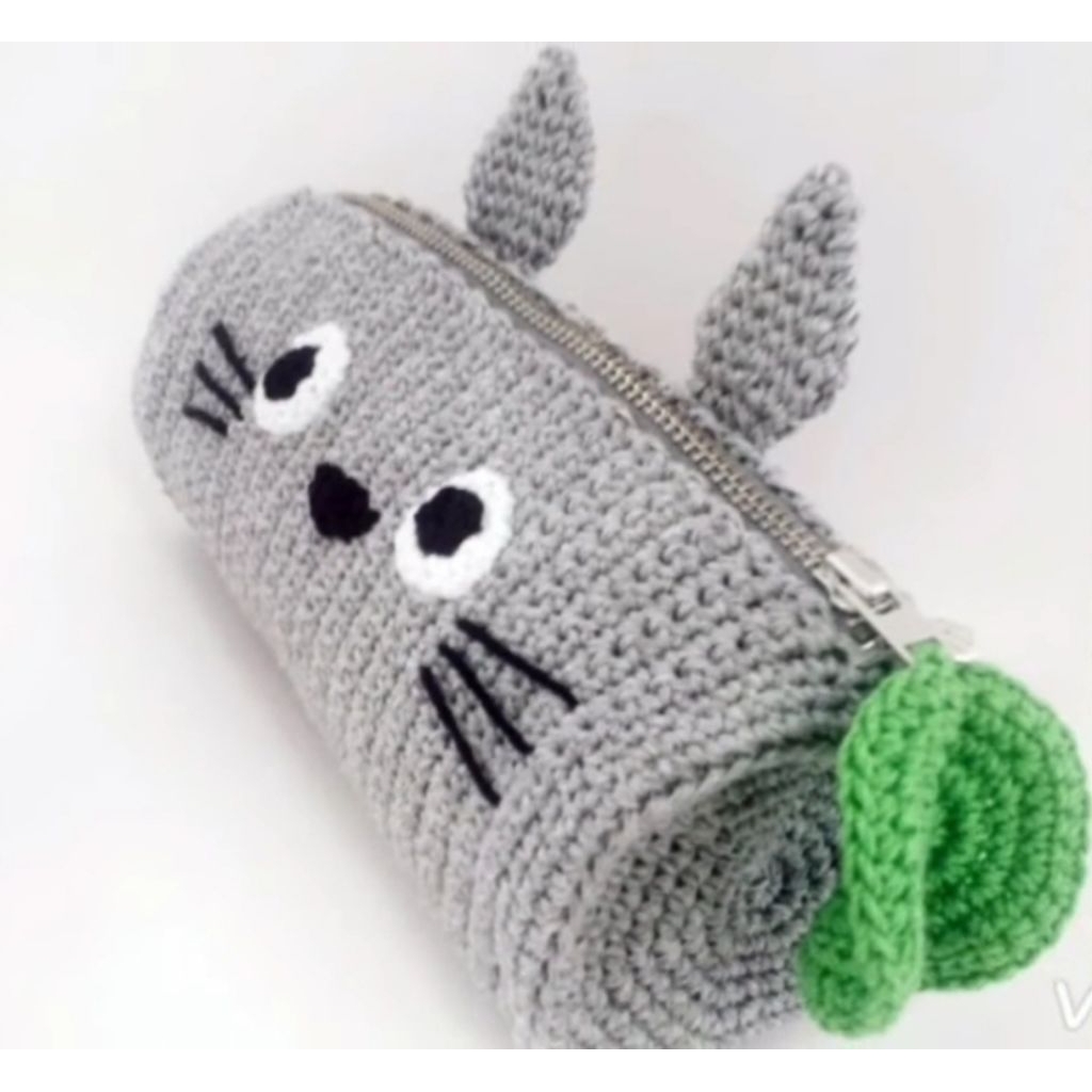 

tempat pencil rajut bulat