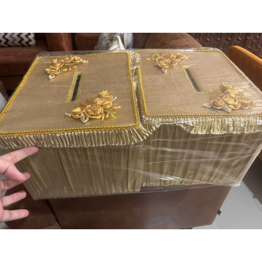 

(New) Kotak Angpau Gold Set