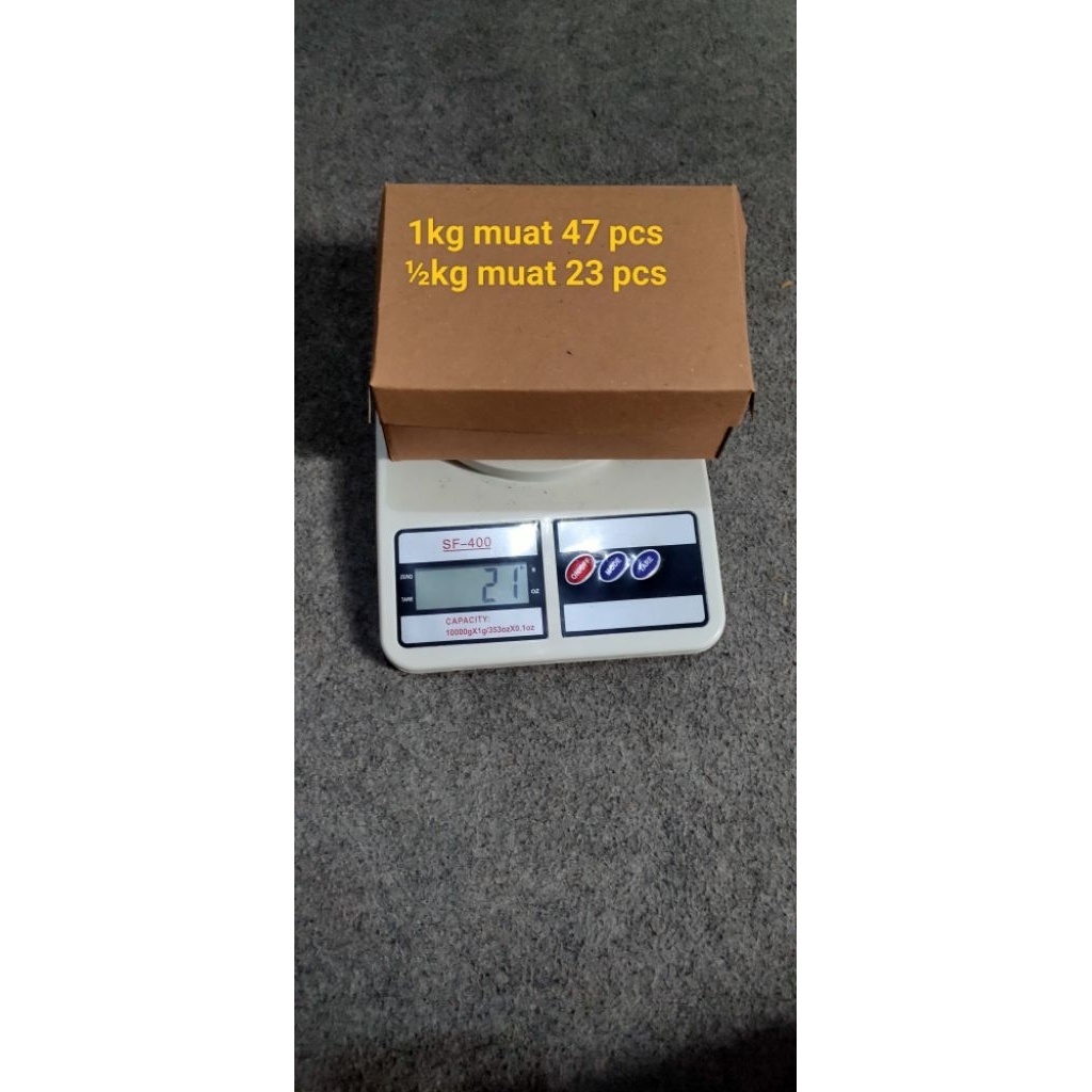 

dus snack aqua coklat polos ukuran 14×10×7(10pcs)