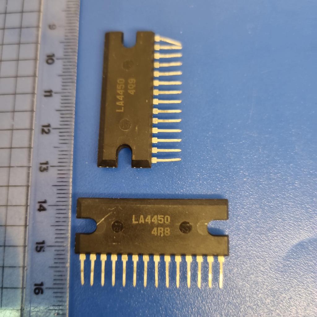 IC LA4450 / la 4450 / LA4450 LA 4450 sanyo