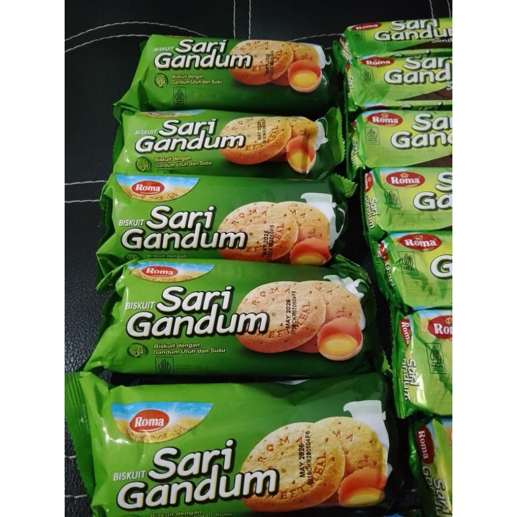 

Roma Sari Gandum Biskuit Sandwich Coklat & Peanut butter 108G