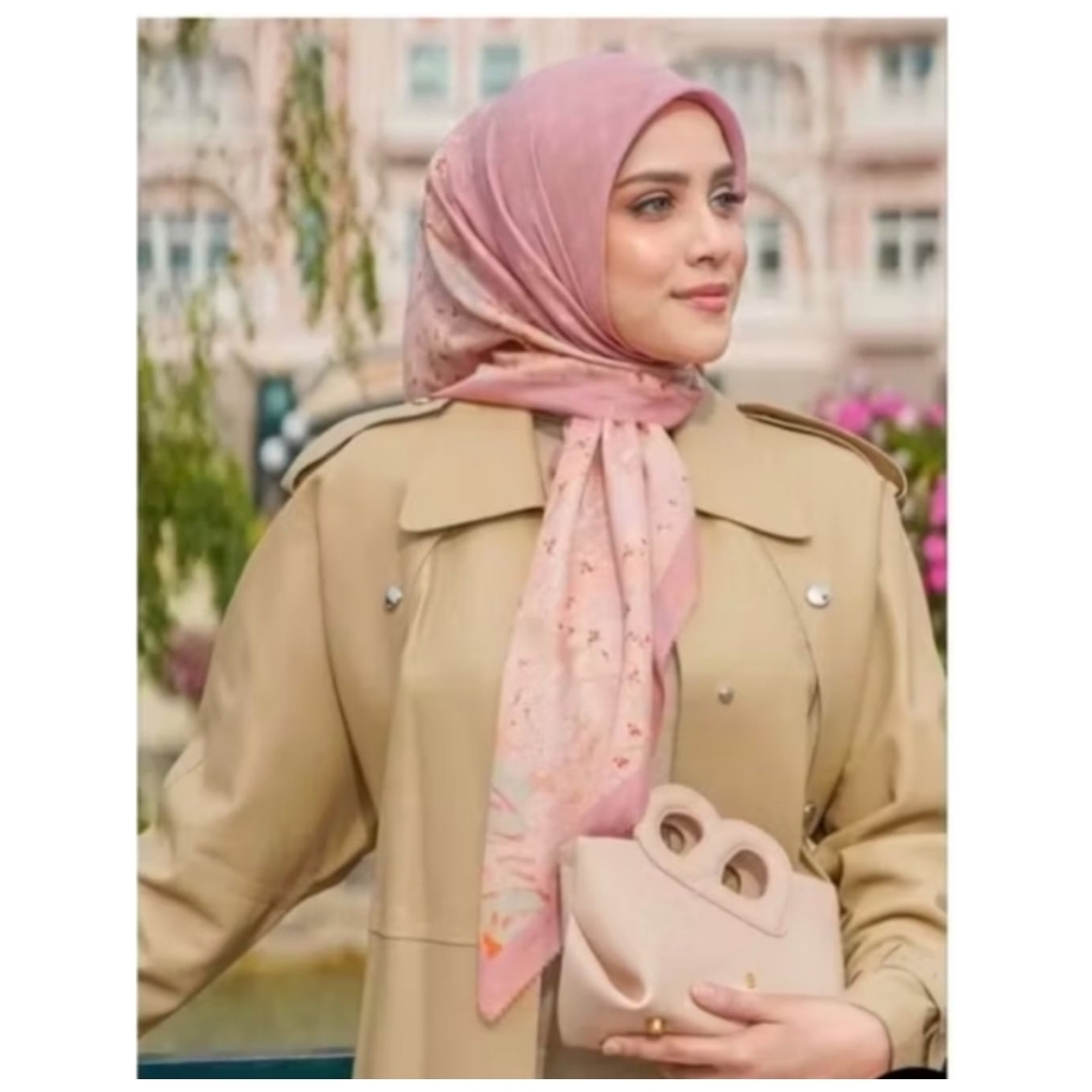 New Buttonscarves Jubilation series