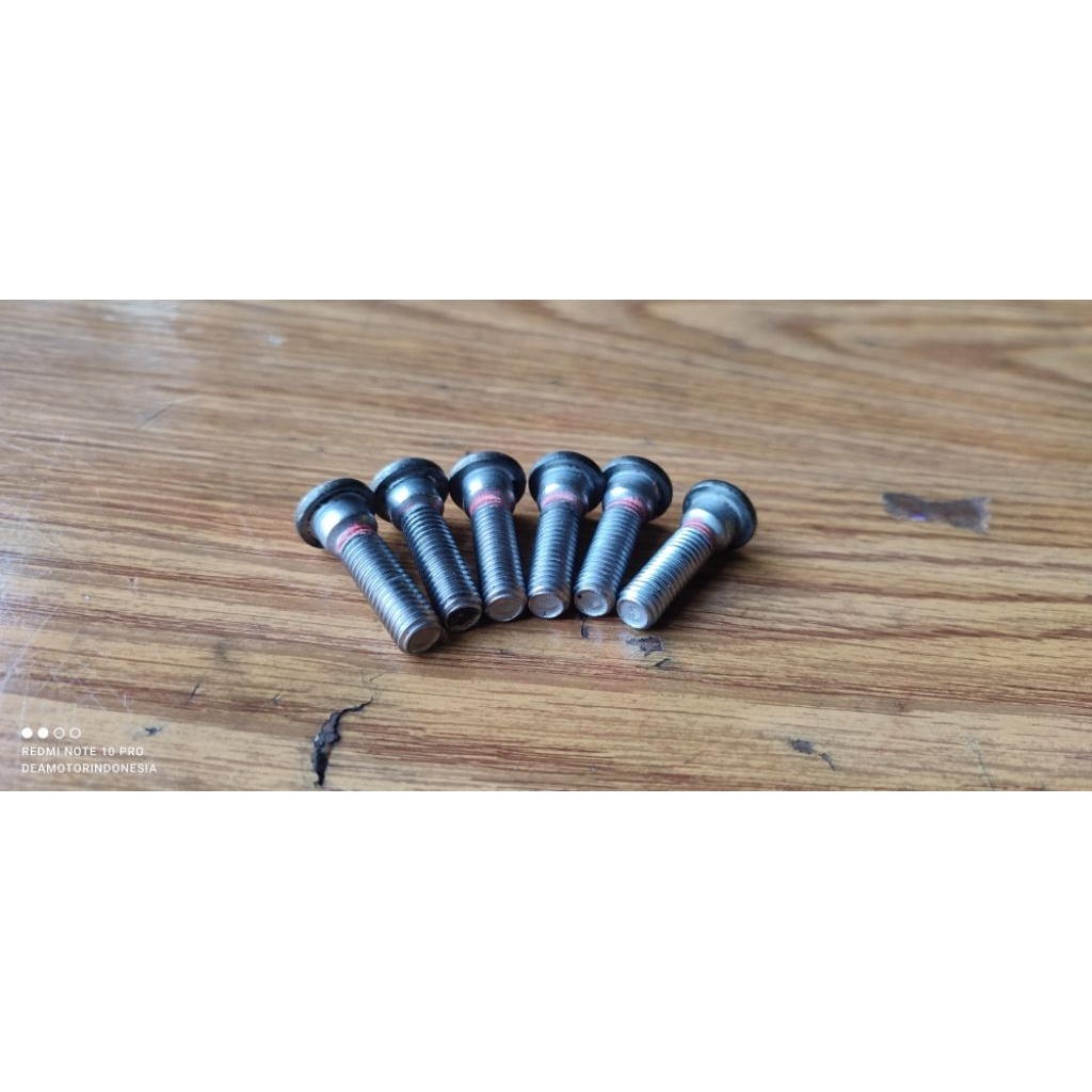 Baut piringan cakram Kawasaki ninja RR original depan