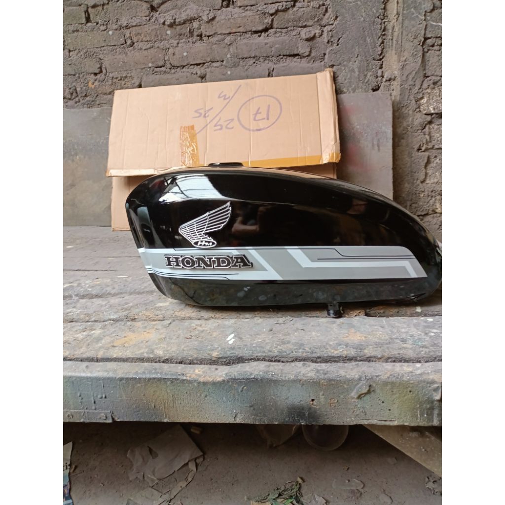 TANGKI CB125 TENGKI CB125 SE MOTIF SIMPLE