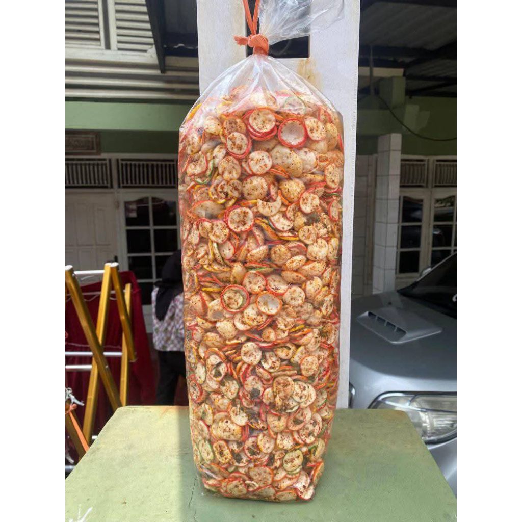 

Kerupuk Seblak Kering / Seblak Kencur Daun Jeruk