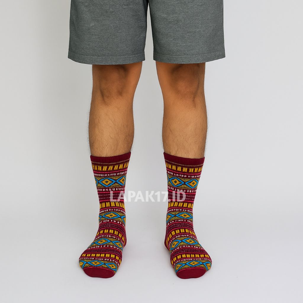 Kaos Kaki Pria Panjang Motif Tribal Tebal - Kaus Kaki Pria Motif Tribal Panjang Tebal