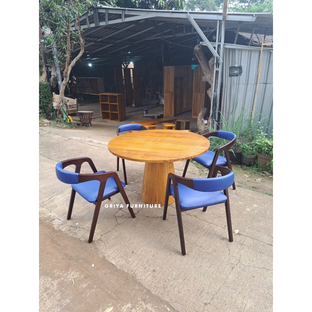 Meja Makan Bundar Bulat 4 Kursi Meja Cafe D.100 cm
