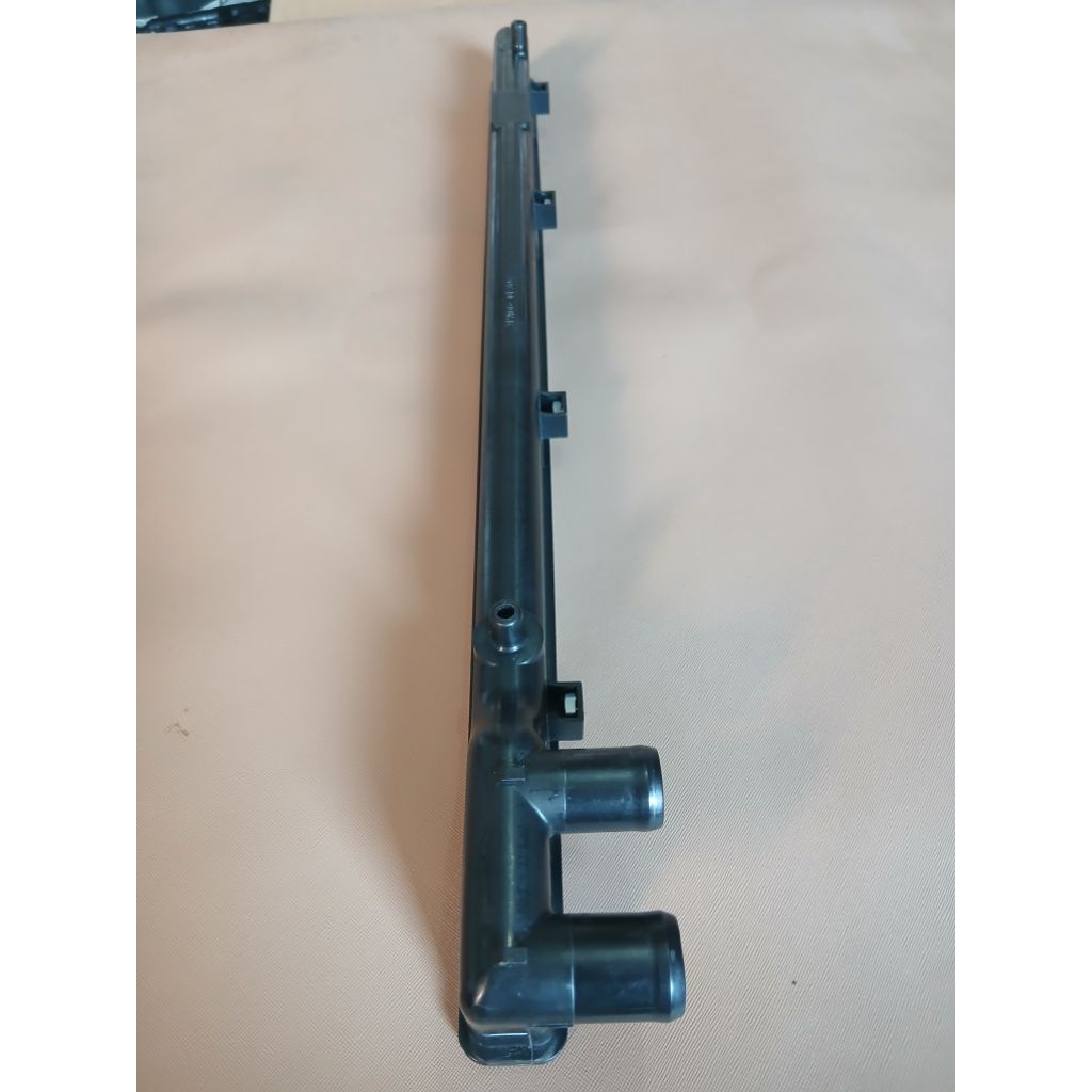 UPPERTANK RADIATOR HONDA JAZZ 2004