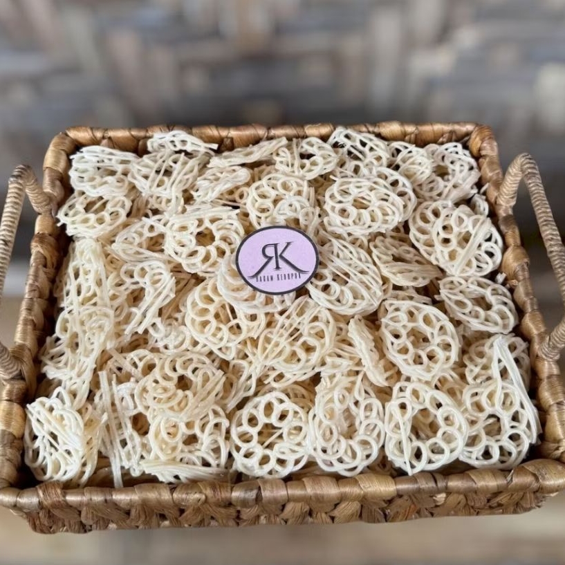 

1Kg Kerupuk uyel mawar seblak putih mentah