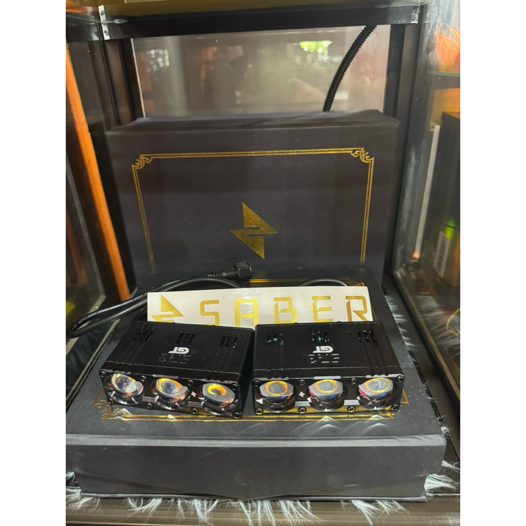 MiniProjector atau Minilaser SABER SR3 GT