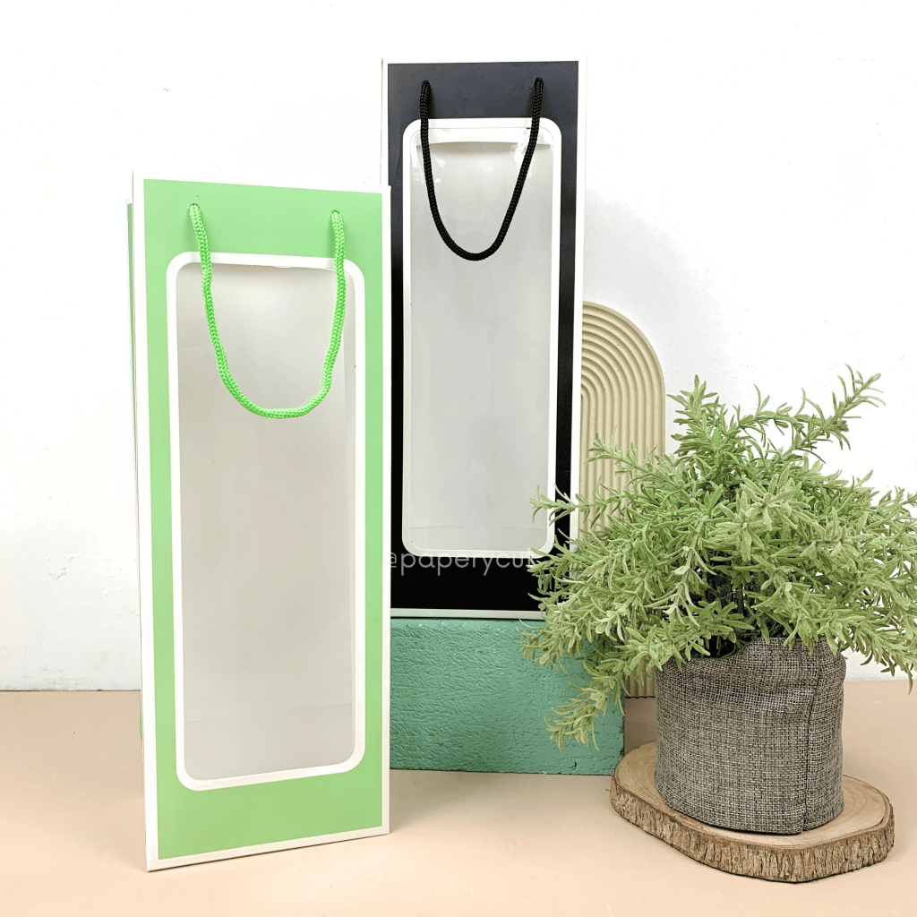 

Paperbag Pwine goodie bag botol tas hampers tas souvenir tas handle kertas model tinggi 13 x 9 x 36 cm